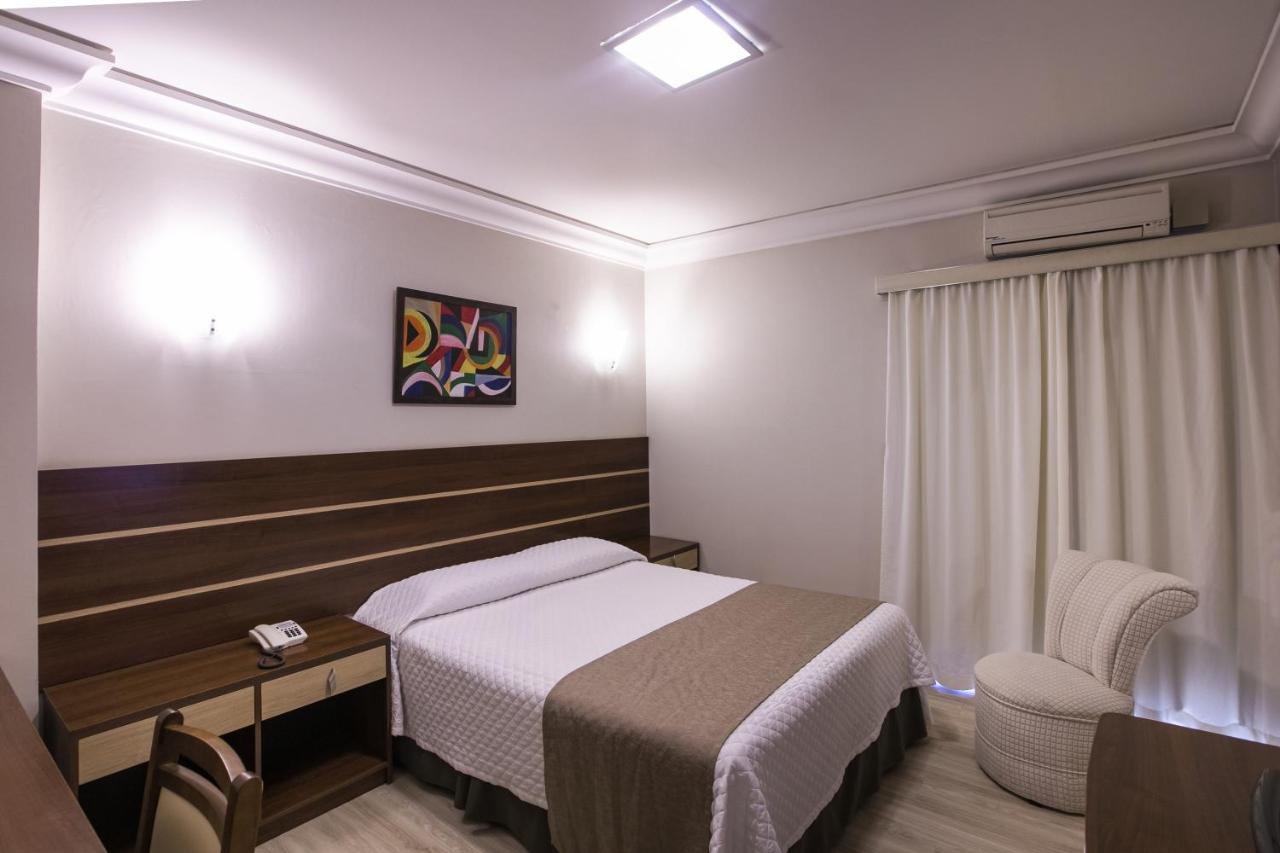 Lang Palace - Fica No Centro Da Hotel 4*
