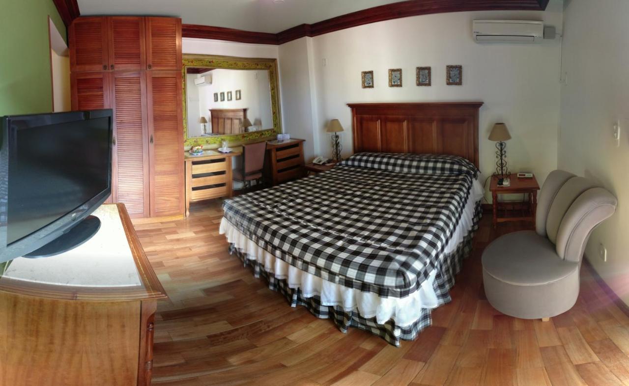 Hotel Lang Palace - Fica No Centro Da Chapecó